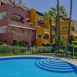 Cubo's Conde Rudi Pool&parking Lejlighed Marbella
