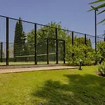 Cubo's Conde Rudi Pool&parking Lejlighed