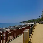 Cubo's Conde Rudi Pool&parking Lejlighed