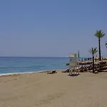Cubo's Conde Rudi Pool&parking Lejlighed *