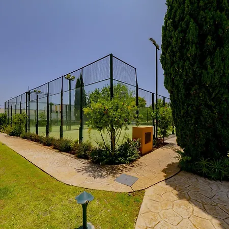 Apartment Cubo's Conde Rudi Pool&parking