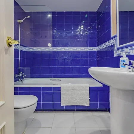Cubo's Conde Rudi Pool&parking Апартаменты