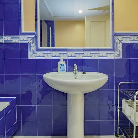 Cubo's Conde Rudi Pool&parking * Марбелья