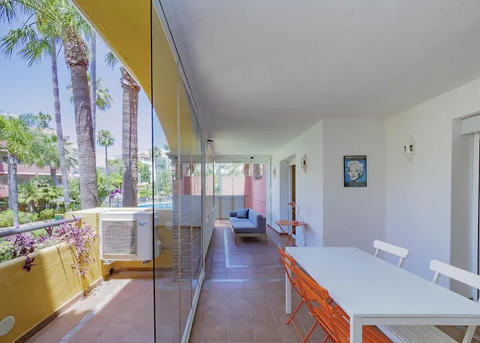 Cubo's Conde Rudi Pool&parking Appartement Marbellac